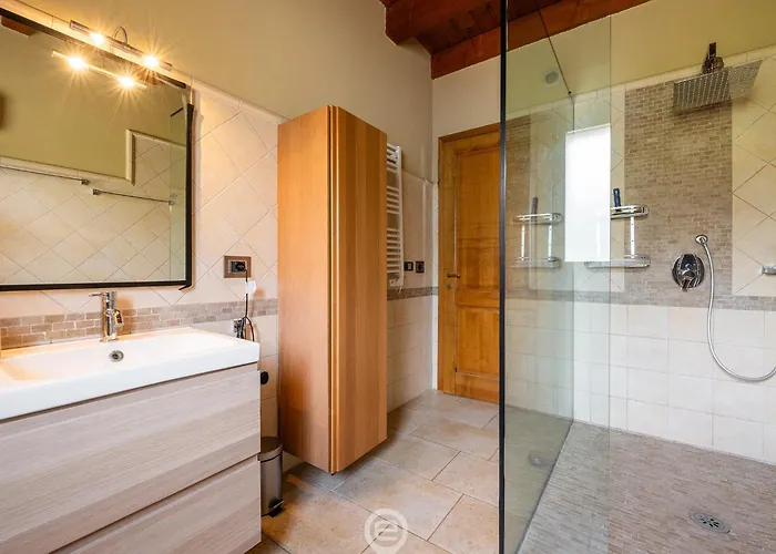 Вилла Garden Paradise Escape Baratili San Pietro